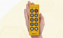 手のひらに収まるコンパクトサイズ